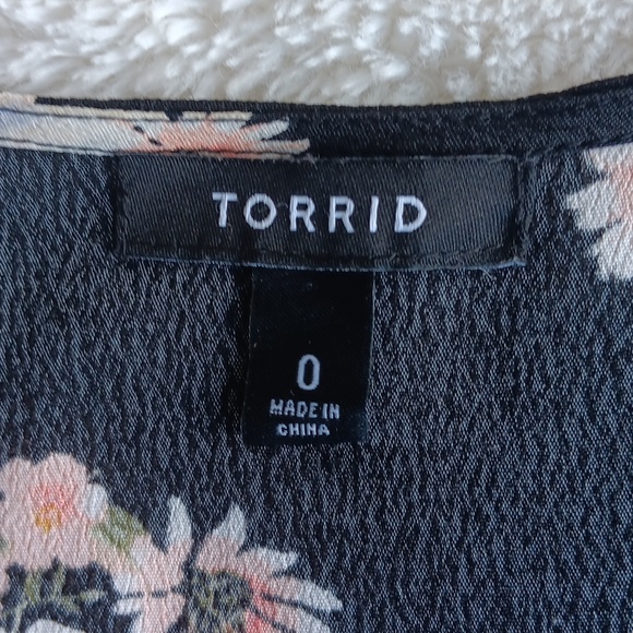 Torrid floral boho fringe kimono cardigan - Picture 8 of 11